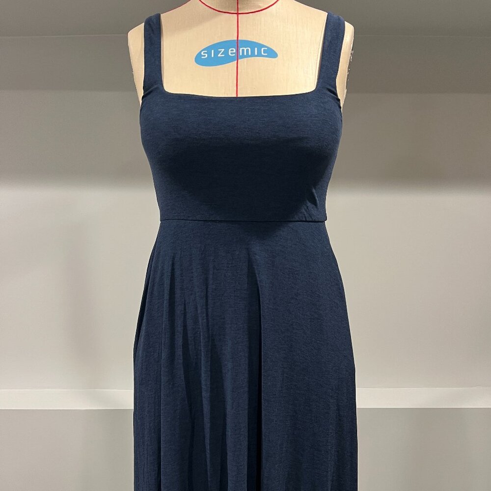 Beyond Yoga, U-shaped neckline dress. Size Medium.